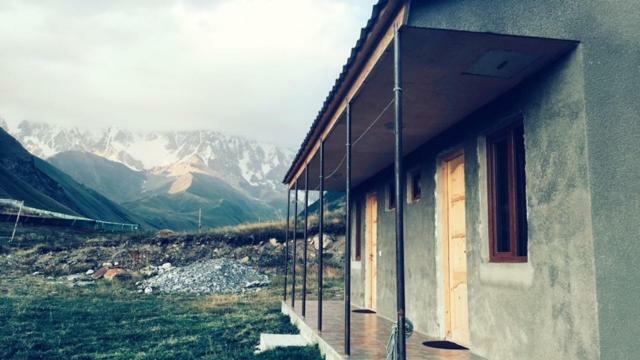 Guesthouse Besarion Ушгули Екстериор снимка